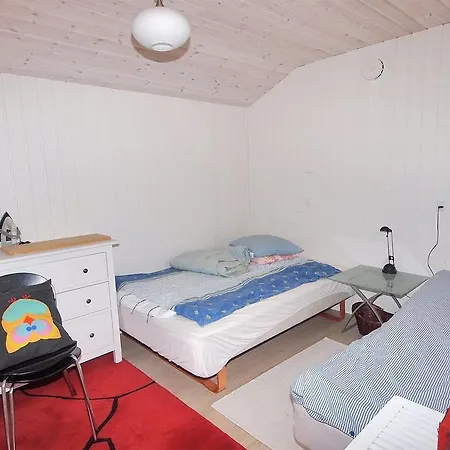 Three-bedroom Holiday Musvagevej 01 *