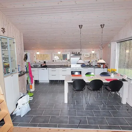 Three-bedroom Holiday Musvagevej 01 * Lille Kongsmark